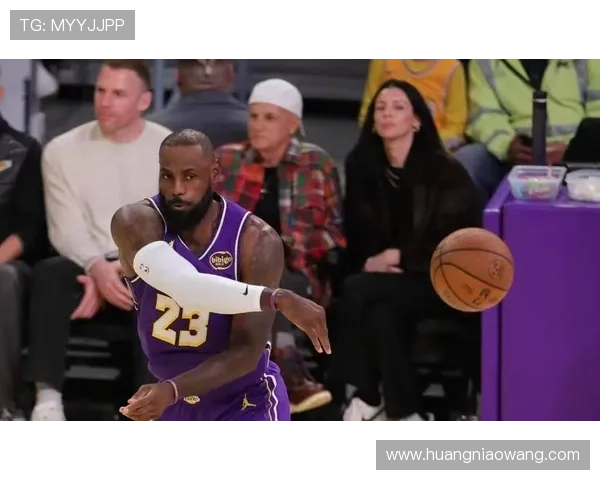 詹姆斯率湖人迎关键战联盟格局或迎新变化季后赛前景引热议球迷关注